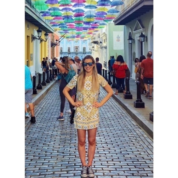 Lulus Dandy Lion Mini Dress S Shift Yellow Print Tile Vacation Party Summer Trip - Picture 1 of 16